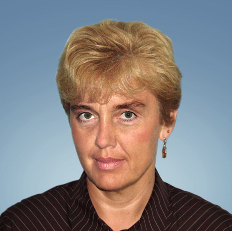 dr. Józsa Éva